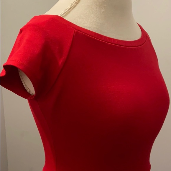 Dress - Picture 3 of 3